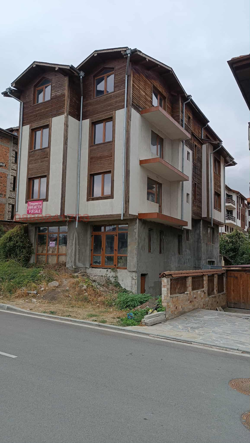 Hotel for Sale in Bansko, Blagoevgrad Province, Bulgaria — 678 m² — exterior view