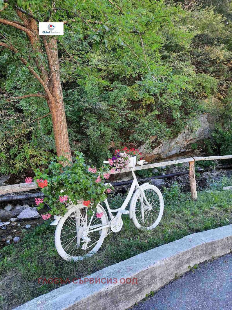 Hotel for Sale in Devin, Smolyan Province, Bulgaria — 2,000 m² — exterior view