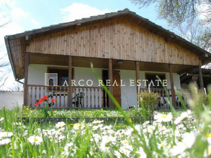 Hotel for Sale in Elena, Veliko Tarnovo Province, Bulgaria — 6,878 m² — exterior view