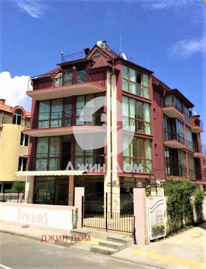 Hotel for Sale in Nesebar, Burgas Province, Bulgaria — 1,200 m² — exterior view