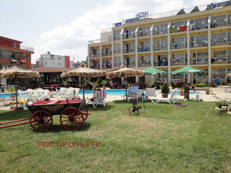Hotel for Sale in Obzor, Burgas Province, Bulgaria — 1,560 m² — exterior view
