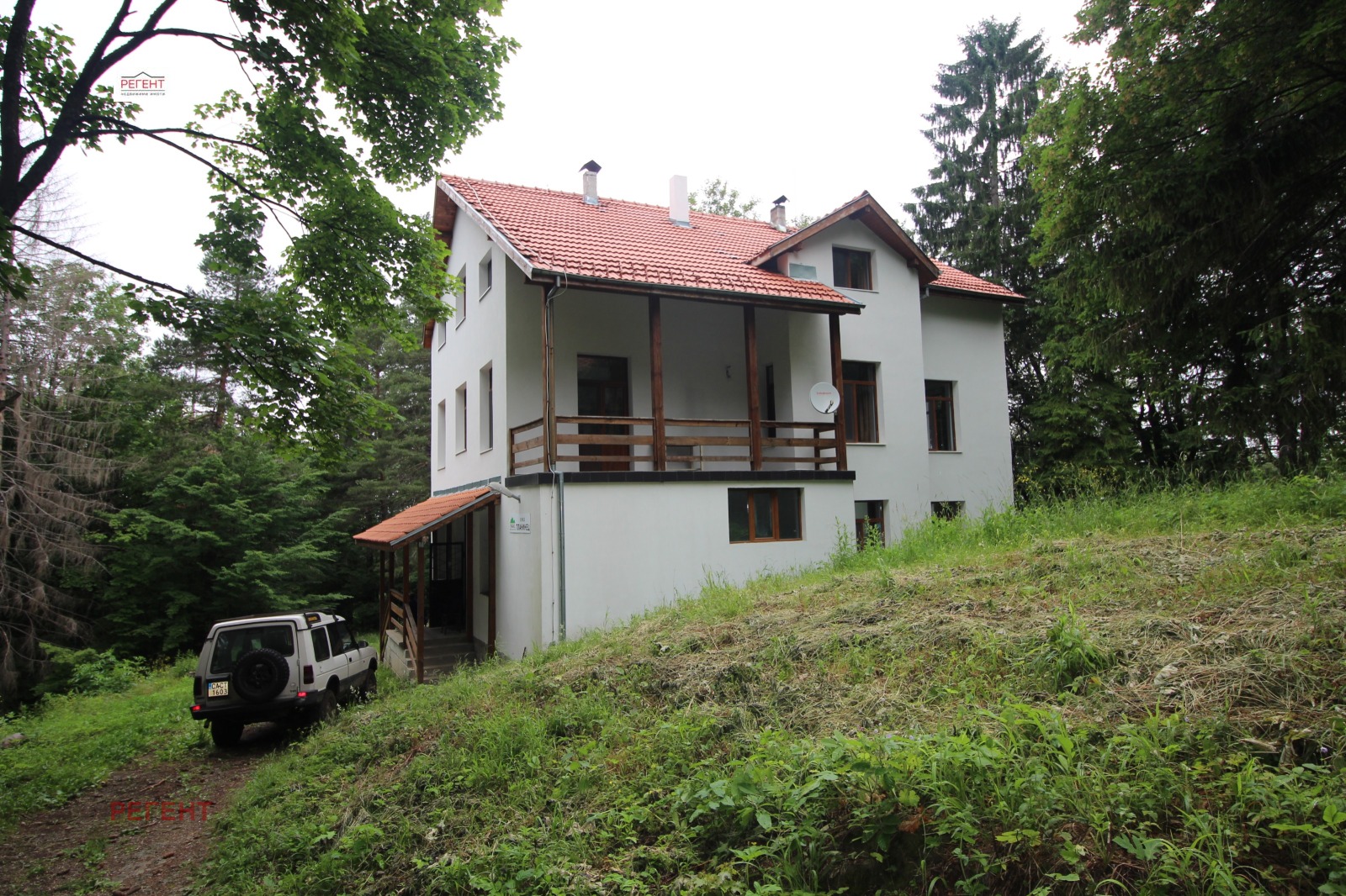 Hotel for Sale in Tryavna, Gabrovo Province, Bulgaria — 516 m² — exterior view