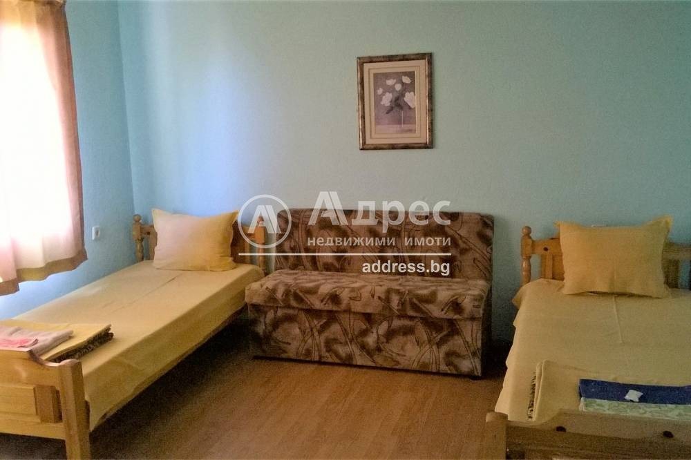 Hotel for Sale in Topolovgrad, Haskovo Province, Bulgaria — 140 m² — exterior view