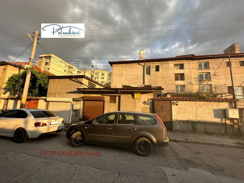 Hotel for Sale in Stavropol, Pazardzhik, Bulgaria — exterior view