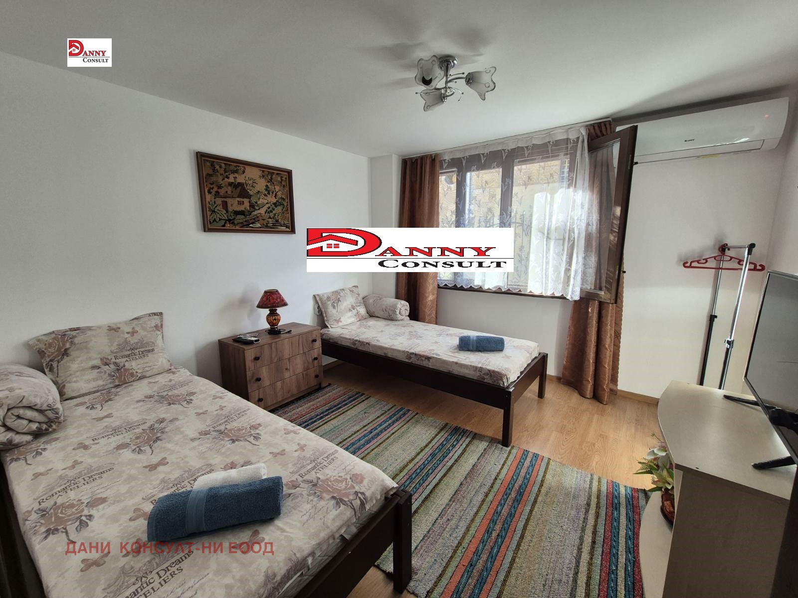 Hotel for Sale in Elena, Veliko Tarnovo Province, Bulgaria — 150 m² — exterior view