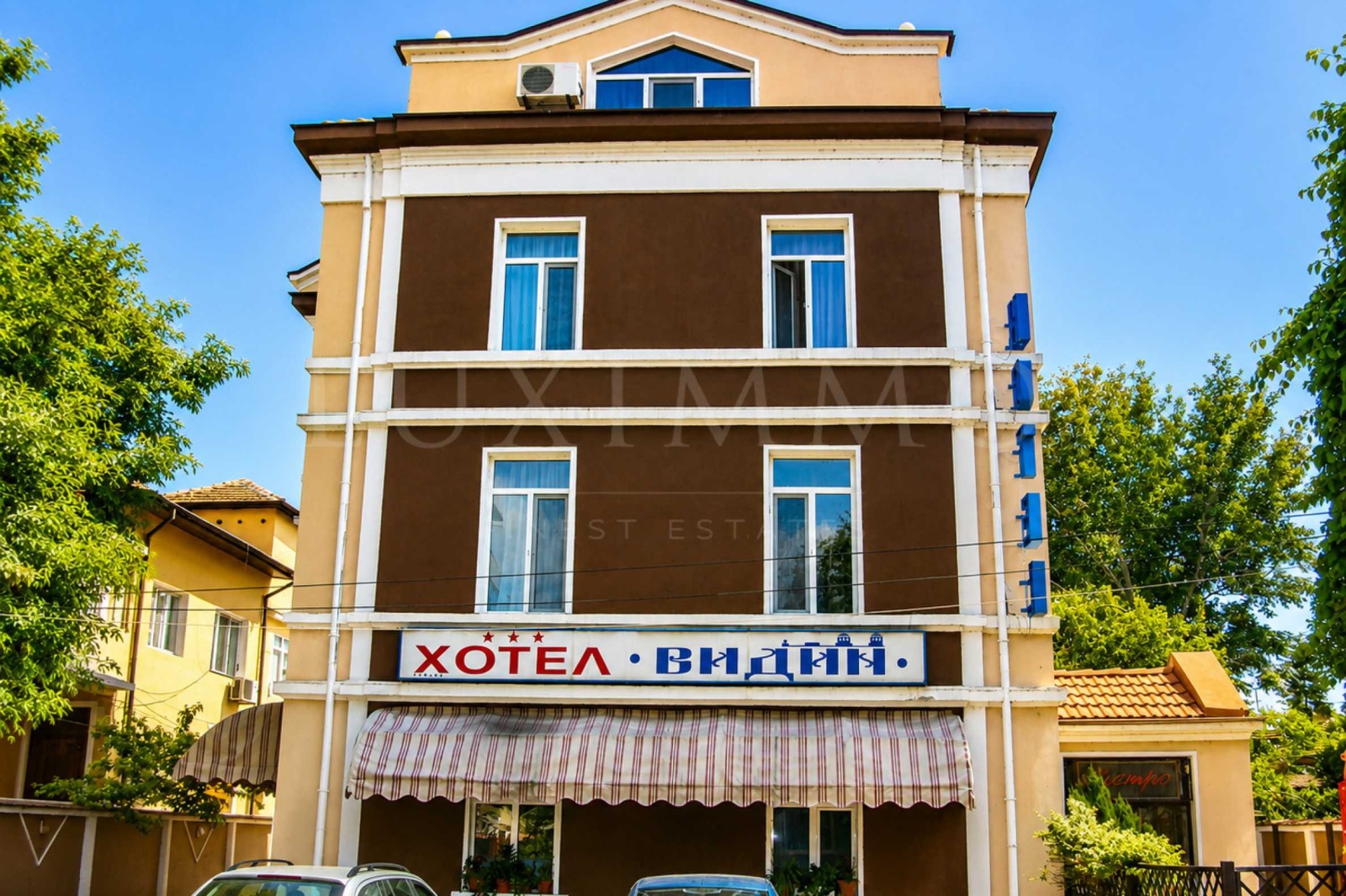 Hotel for Sale in the Centre of Vidin, Bulgaria — exterior view
