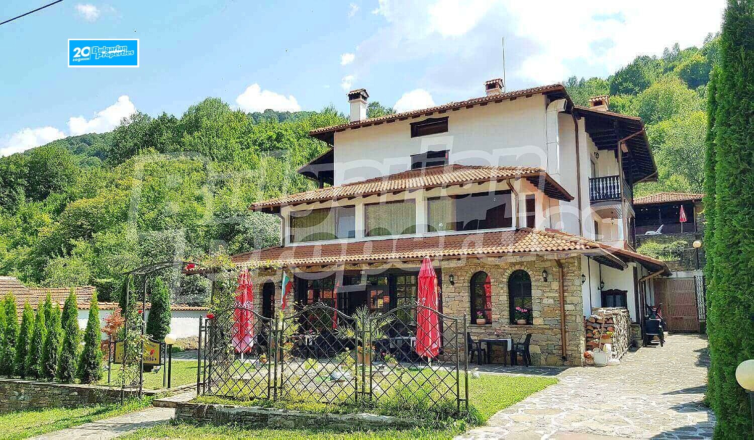 Hotel for Sale in Chiflik, Lovech Province, Bulgaria — exterior view