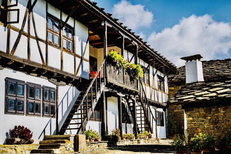 Hotel for Sale in Troyan, Lovech Province, Bulgaria — 625 m² — exterior view