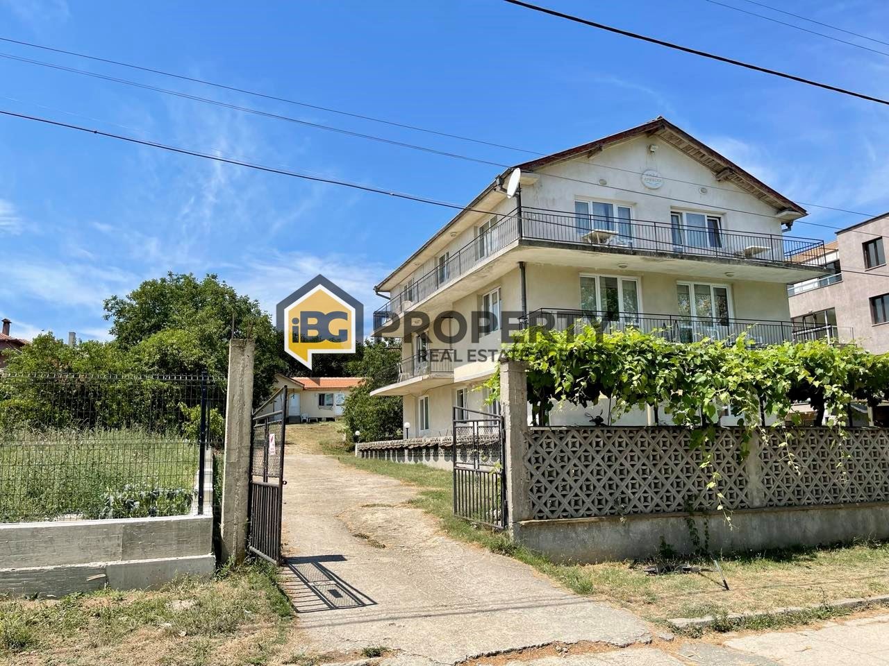 Hotel for Sale in Byala, Varna Province, Bulgaria — 490 m² — exterior view