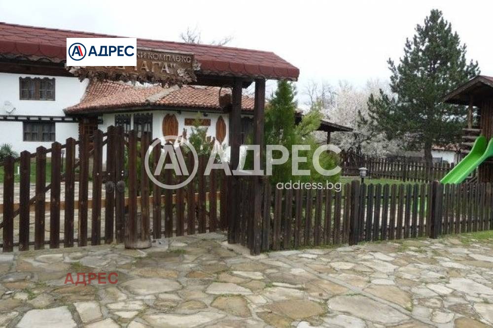 Hotel for Sale in Asparuhovo, Varna Province, Bulgaria — 1,500 m² — exterior view