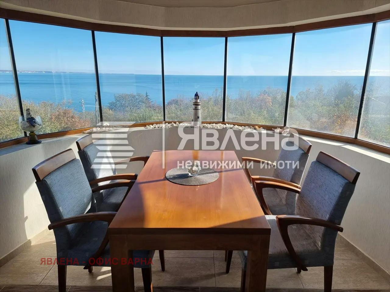 Hotel for Sale in Kranevo, Dobrich Province, Bulgaria — 1,000 m² — main photo