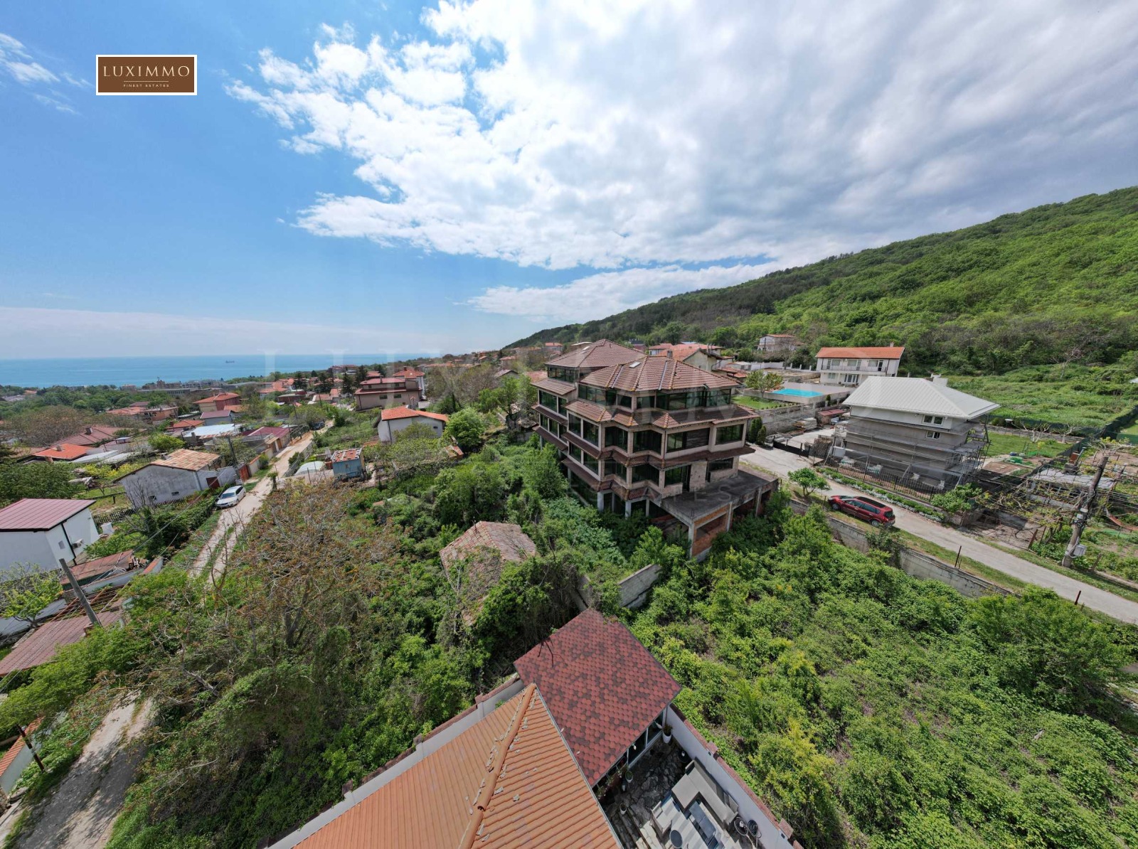 Hotel for Sale in Balchik, Dobrich Province, Bulgaria — 1,450 m² (ref. 50274581) — exterior view