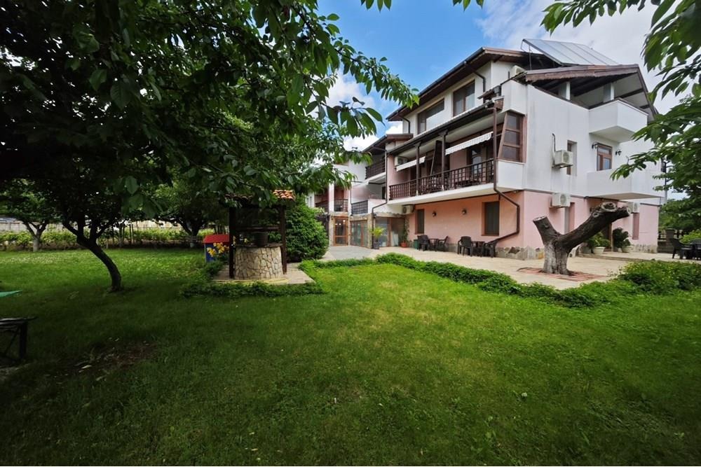 Hotel for Sale in Kavarna, Dobrich Province, Bulgaria — 1,100 m² — main photo