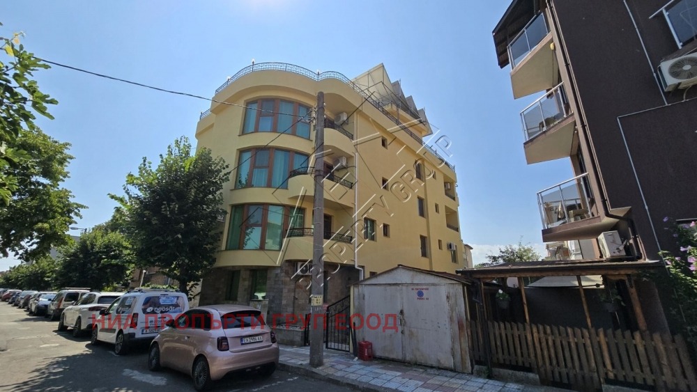 Hotel for Sale in Primorsko, Burgas Province, Bulgaria — 1,180 m² — main photo