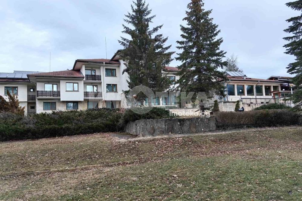Hotel for Sale in Apriltsi, Lovech Province, Bulgaria — 3,500 m² — exterior view