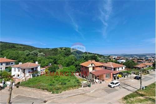 Hotel for Sale in Obzor, Burgas Province, Bulgaria — 841 m² — exterior view
