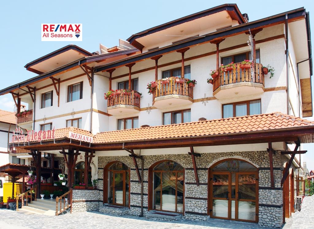 Hotel for Sale in Bansko, Blagoevgrad Province, Bulgaria — 2,500 m² — exterior view