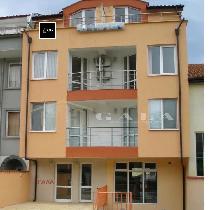 Hotel for Sale in Kiten, Burgas Province, Bulgaria — 702 m² — main photo