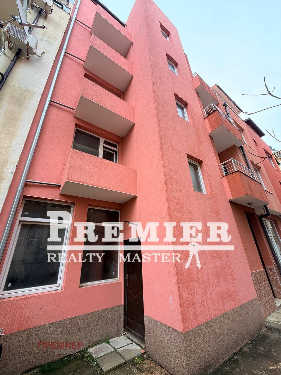 Hotel for Sale in Pomorie, Burgas Province, Bulgaria — 430 m² — exterior view
