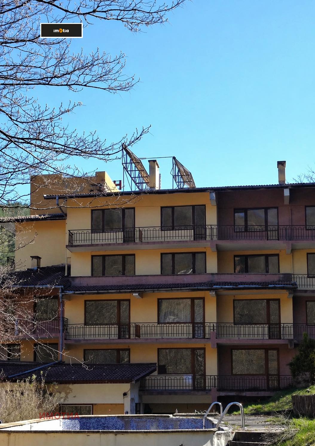 Hotel for Sale in Shipkovo, Lovech Province, Bulgaria — 2,100 m² — exterior view