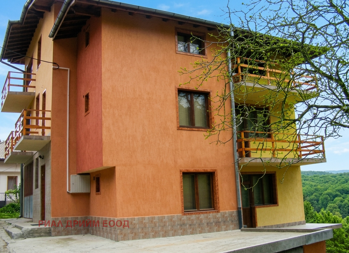 Hotel for Sale in Stanevska Mahala, Smolyan, Bulgaria — exterior view