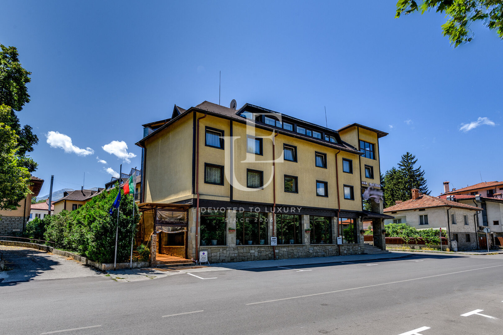 Hotel for Sale in Bansko, Blagoevgrad Province, Bulgaria — 7,416 m² — exterior view