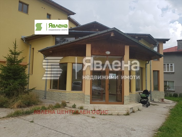 Hotel for Sale in Smolyan Villa Zone, Smolyan, Bulgaria — exterior view