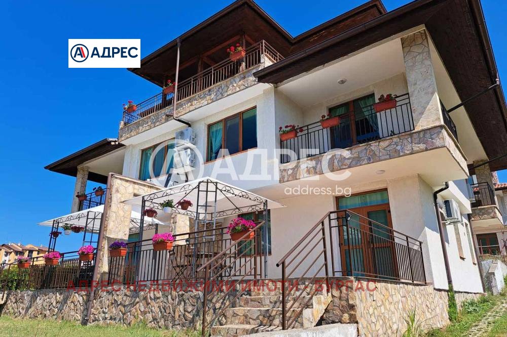 Hotel for Sale in Sveti Vlas, Burgas Province, Bulgaria — 320 m² — exterior view