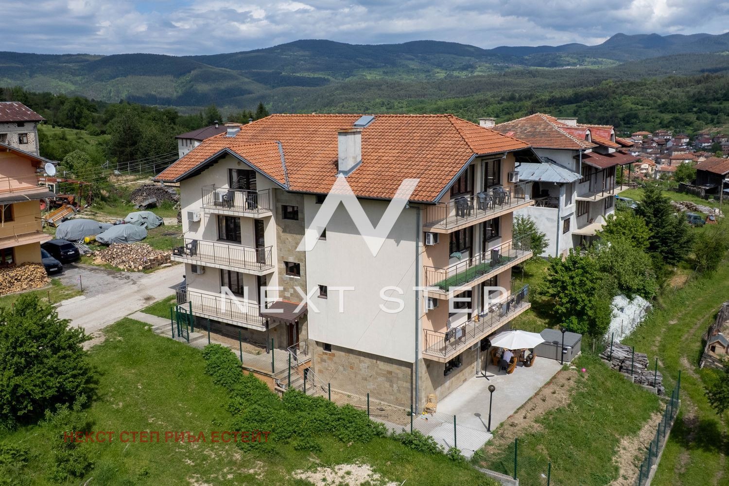 Hotel for Sale in Batak, Pazardzhik Province, Bulgaria — 630 m² — main photo