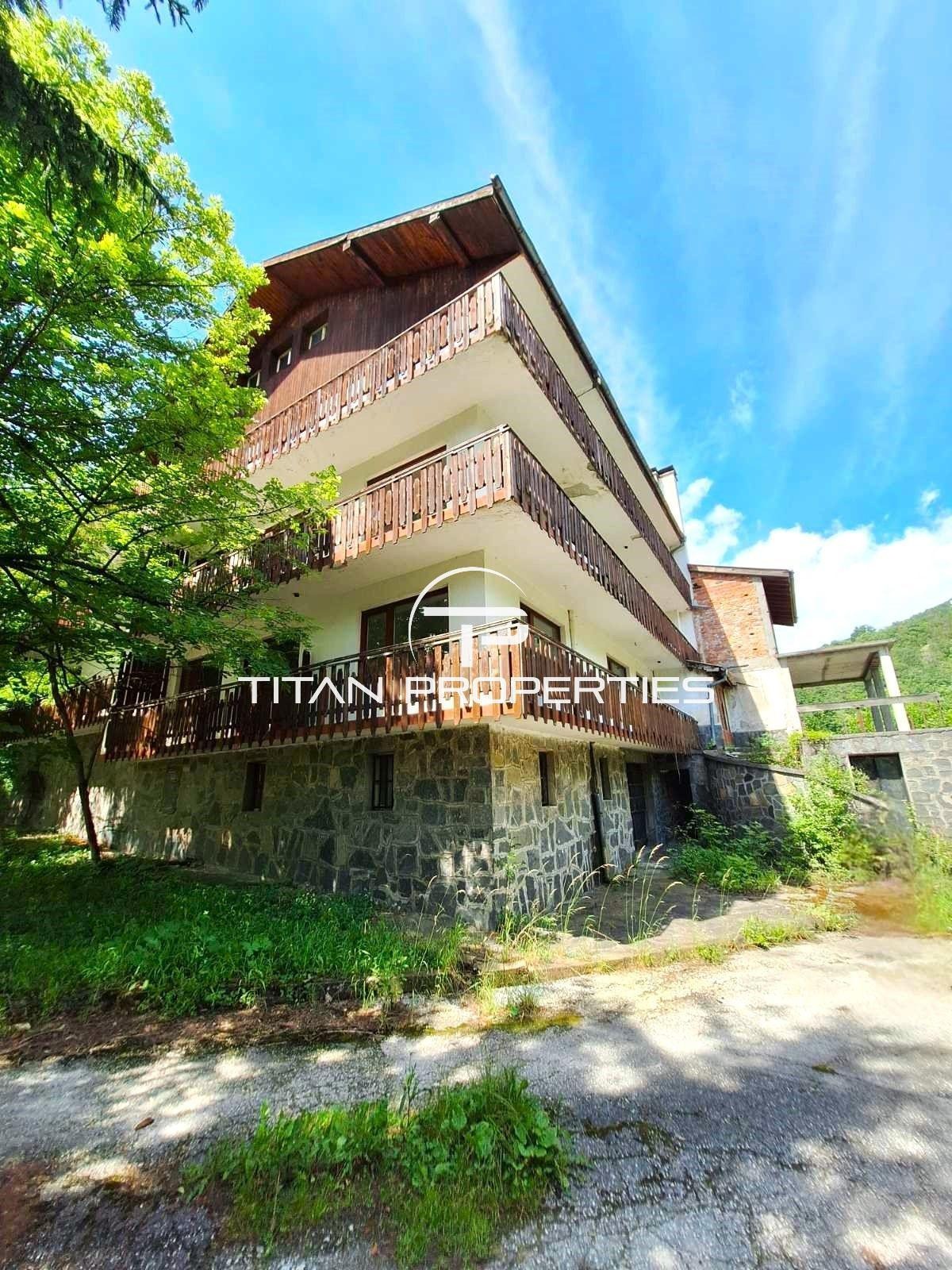 Hotel for Sale in Narechenski Bani, Plovdiv Province, Bulgaria — 1,849 m² — exterior view