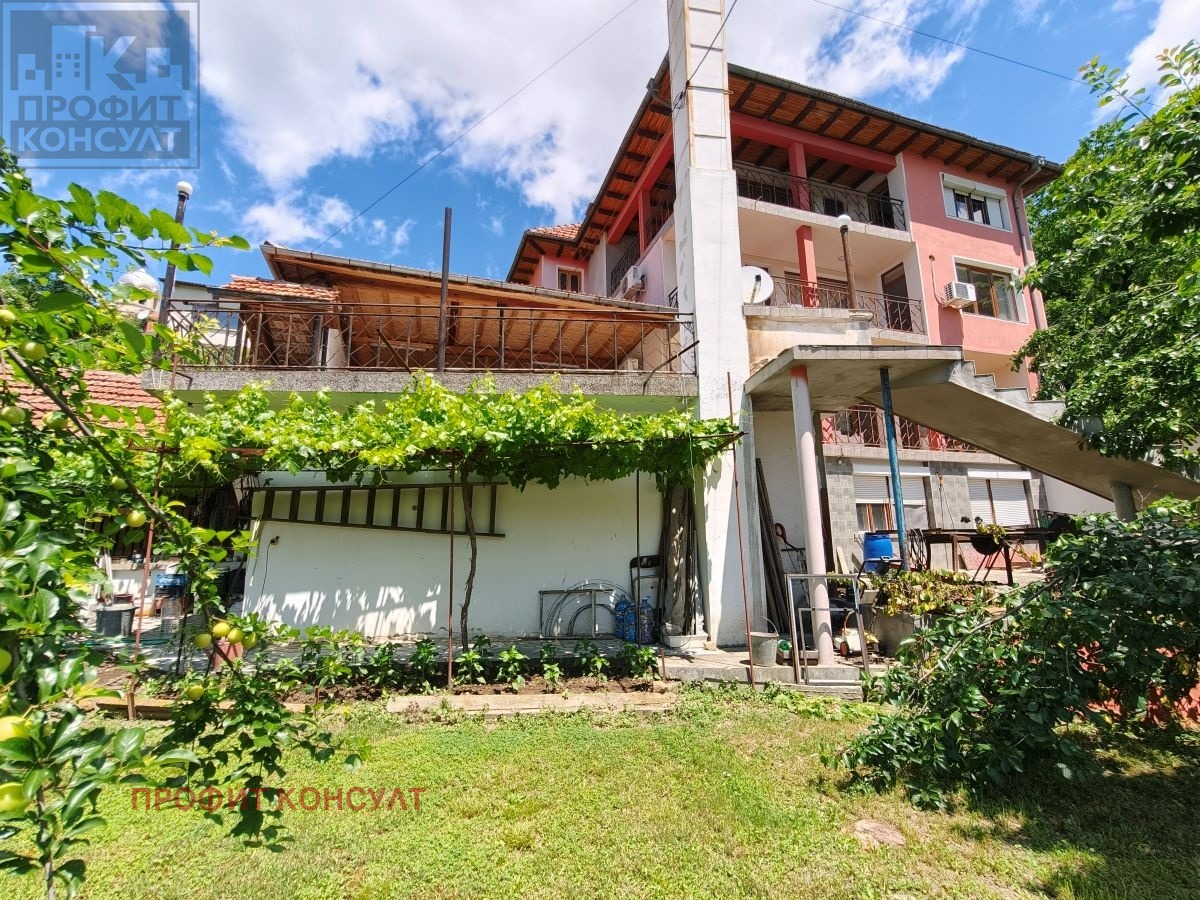 Hotel for Sale in Malki Chiflik, Veliko Tarnovo Province, Bulgaria — main photo