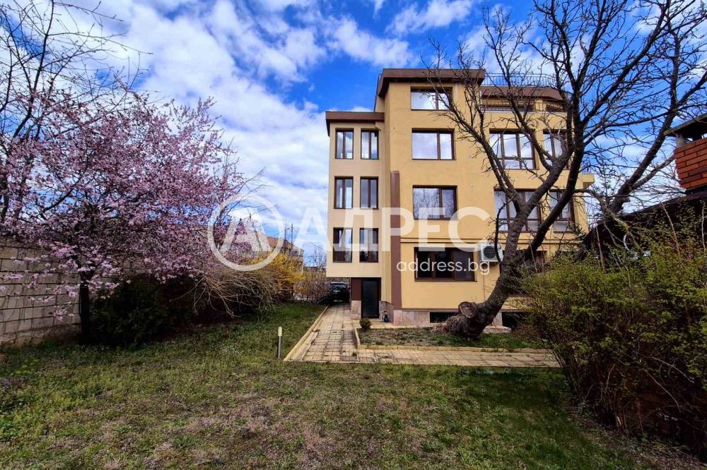 Hotel for Sale in Dolna Traka, Varna, Bulgaria — 813 m² — main photo