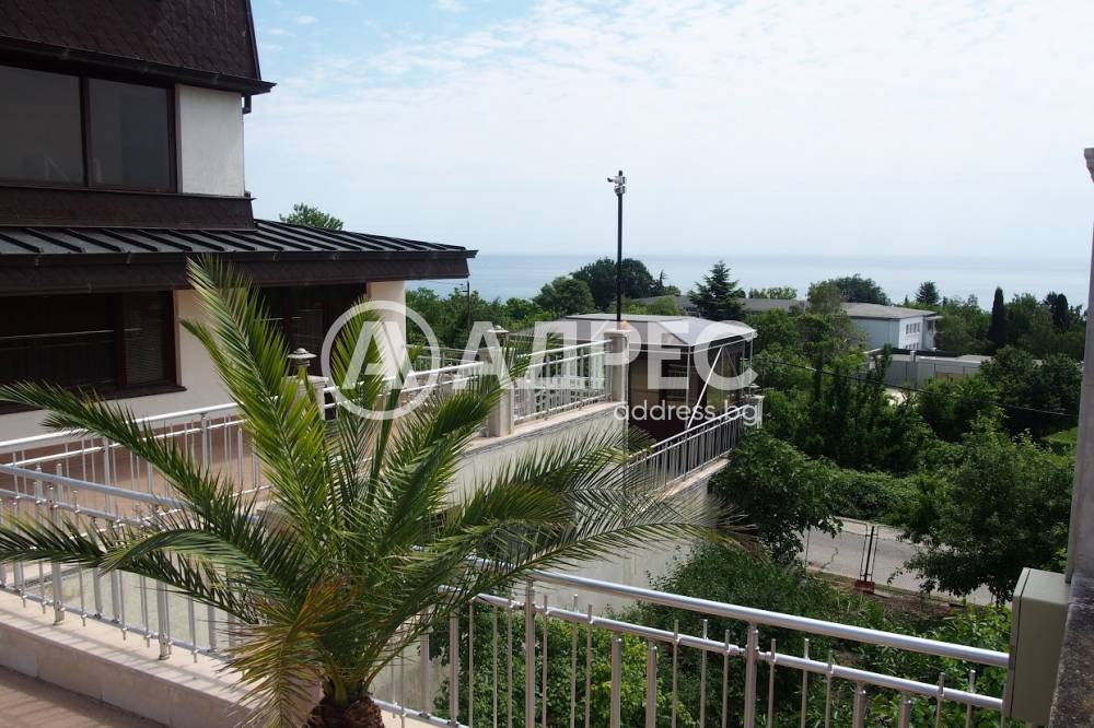 Hotel for Sale in Chayka Resort, Varna, Bulgaria — 330 m² — main photo