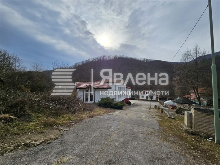 Hotel for Sale in Praveshka Lakavitsa, Sofia Province, Bulgaria — exterior view