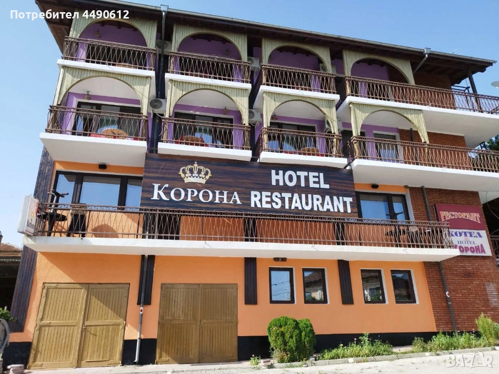 Hotel and Restaurant for Sale in Debelets, Bulgaria — exterior view
