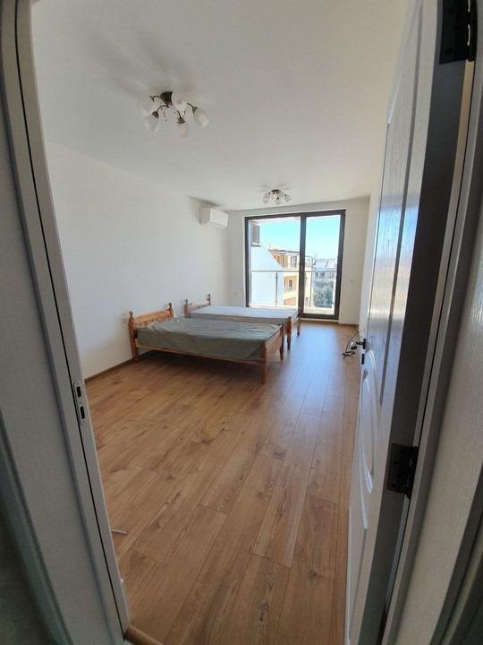 Apartments For Sale 3-Room, Varna, Operata