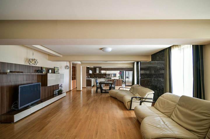 Apartments For Sale Multi-Room, Varna, Center