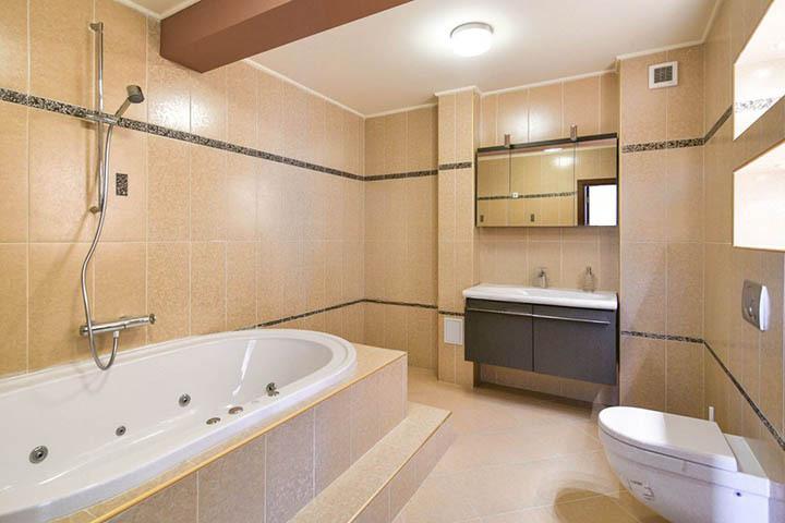 Apartments For Sale Multi-Room, Varna, Center