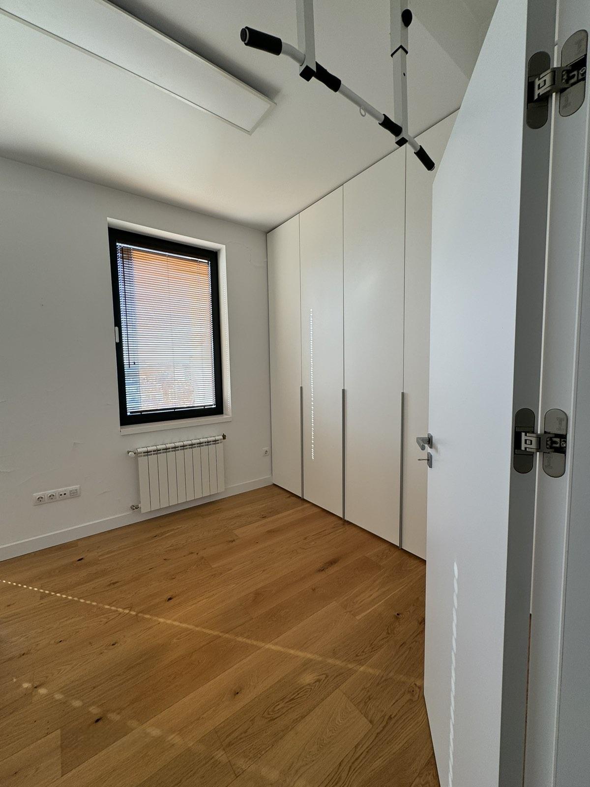 Apartments For Sale 3-Room, Sofia, Lozenets