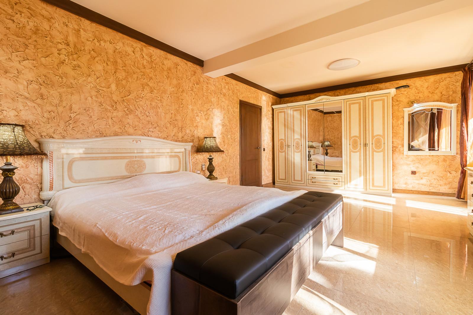 Apartments For Sale Multi-Room, Varna, Alen Mak Area