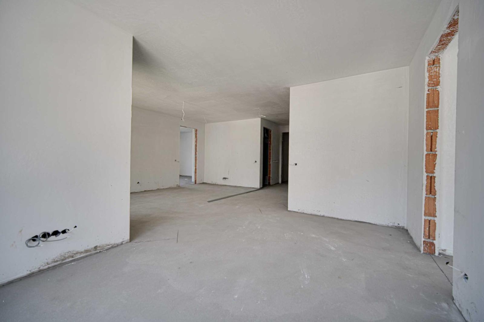 Apartments For Sale 4-Room, Sofia, Krastova Vada