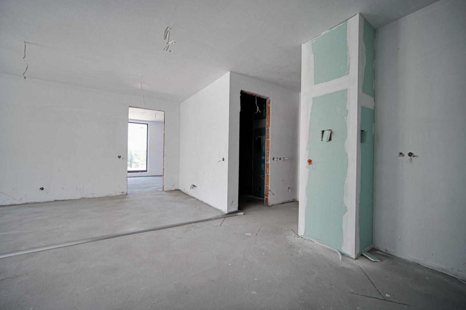 Apartments For Sale 4-Room, Sofia, Krastova Vada