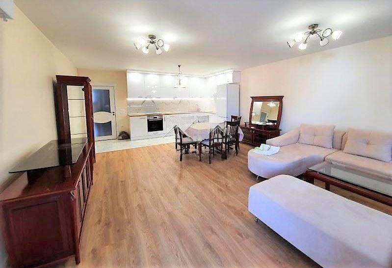 Apartments For Sale 3-Room, Varna, Operata