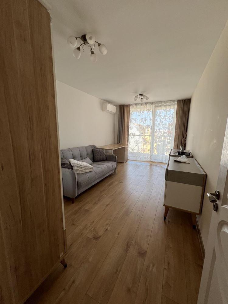 Apartments For Sale 3-Room, Varna, Operata
