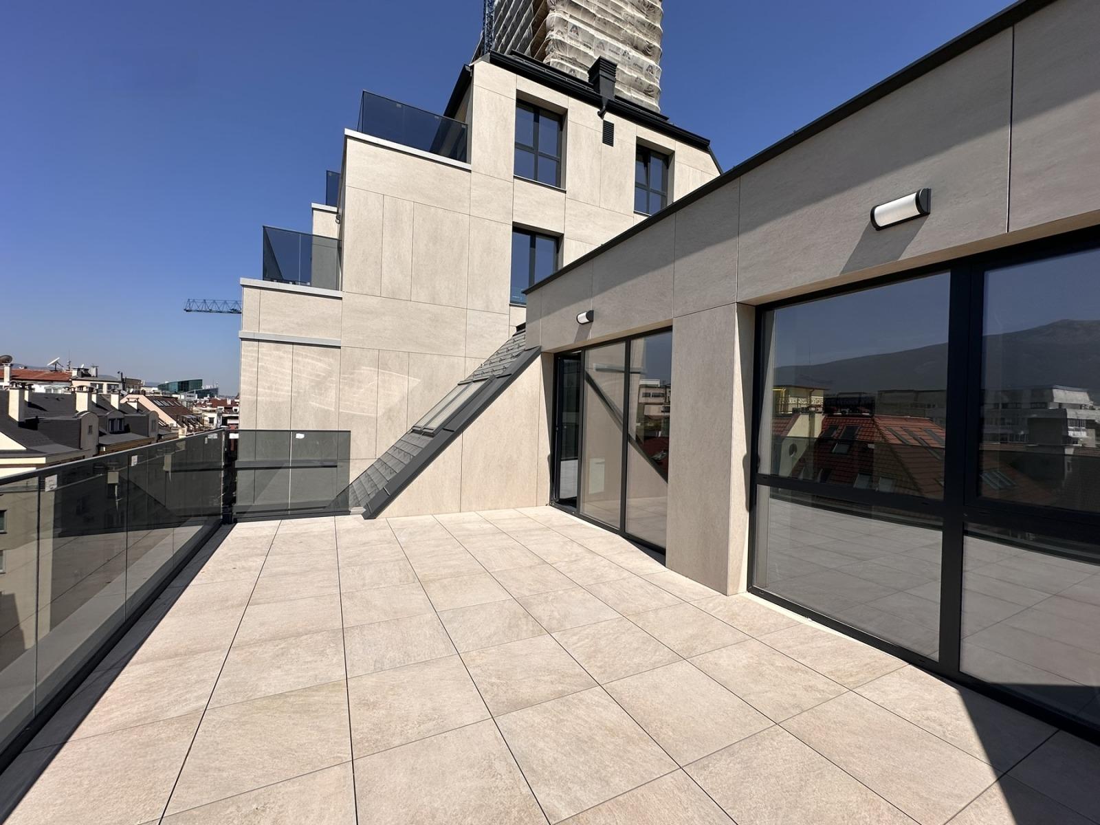 Apartments For Sale 3-Room, Sofia, Lozenets