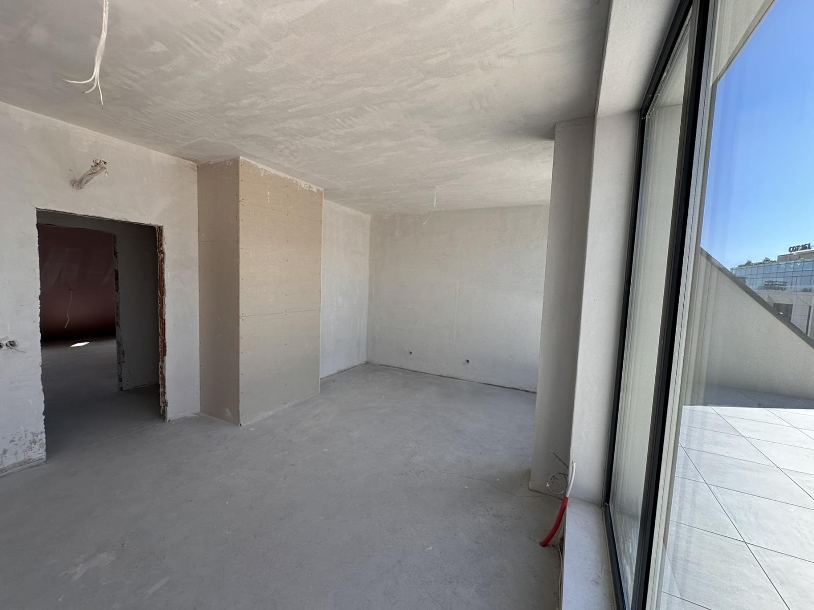 Apartments For Sale 3-Room, Sofia, Lozenets