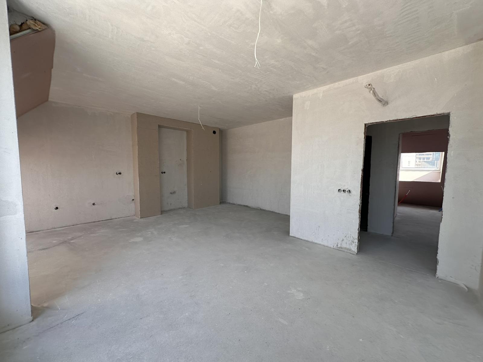 Apartments For Sale 3-Room, Sofia, Lozenets
