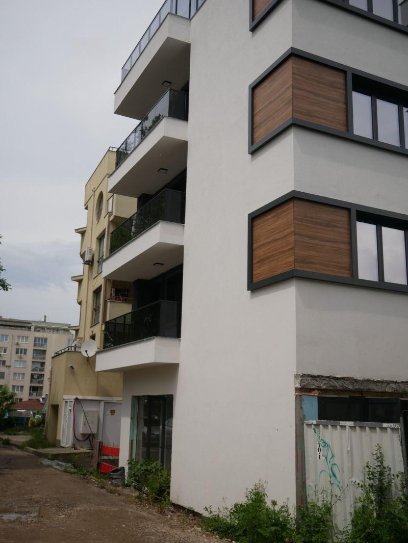 Apartments For Sale 3-Room, Sofia, Dianabad