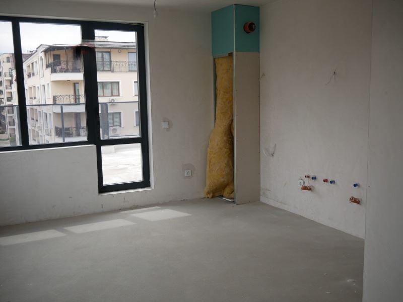 Apartments For Sale 3-Room, Sofia, Dianabad