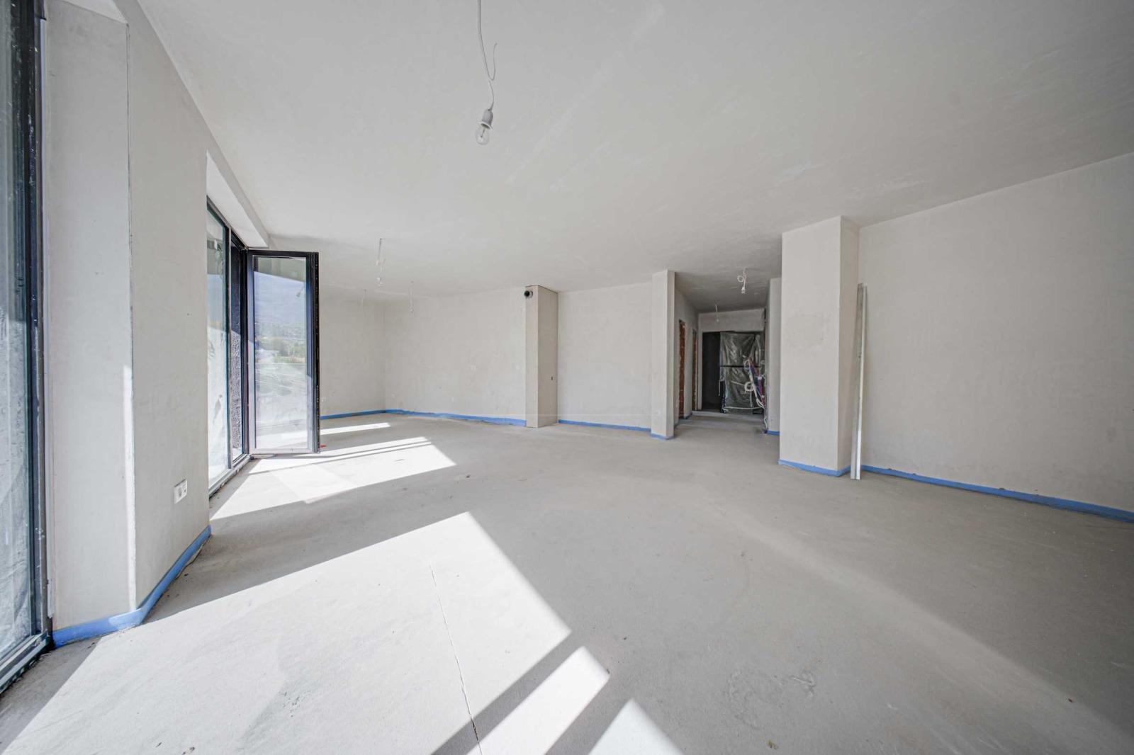 Apartments For Sale 4-Room, Sofia, Manastirski Livadi